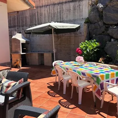 Casa Jardin Holiday home *